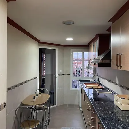 Precioso Junto Al Centro Con Garaje * Valencia